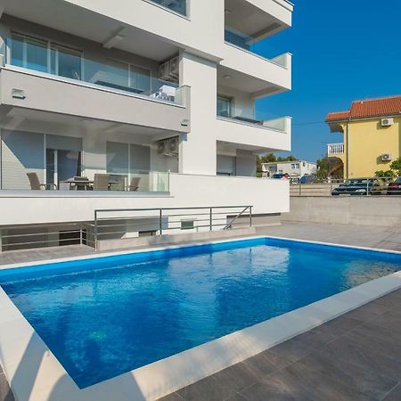 Apartmán Apartmanska Kuca Luna Bibinje Exteriér fotografie