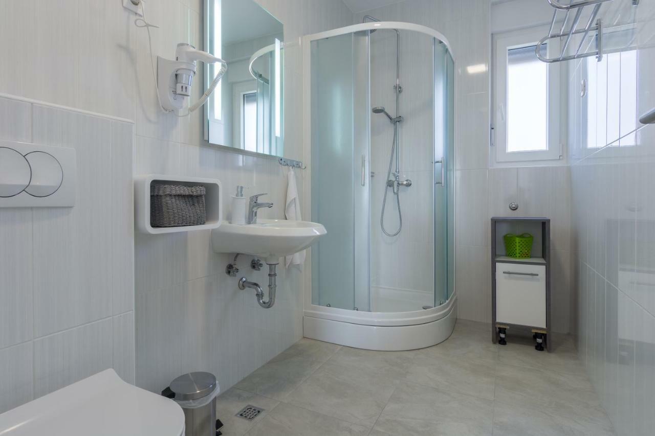 Apartmán Apartmanska Kuca Luna Bibinje Exteriér fotografie